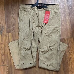 Wrangler Men's Khaki Chinos
